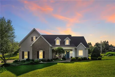 104 Valley Fields Dr, Pittsburgh, PA 15239