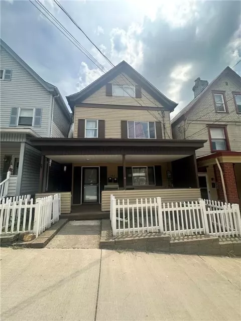 543 2nd St, Pitcairn, PA 15140