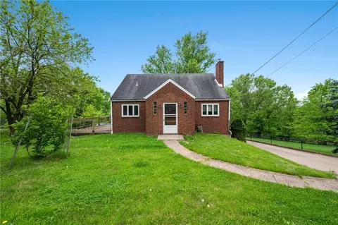 6829 Shannon Rd, Verona, PA 15147
