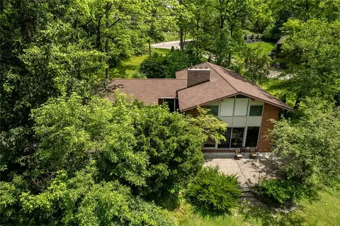 61 Brookside Blvd, Pittsburgh, PA 15241