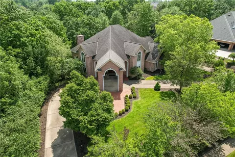 2138 Legran Dr, Gibsonia, PA 15044