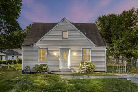 204 Delaware Dr, Glenshaw, PA 15116