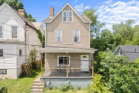 133 Owen St, Mckees Rocks, PA 15136