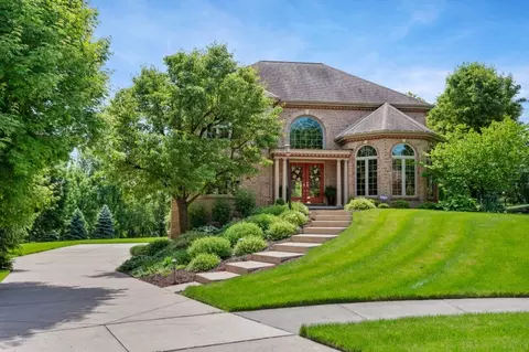 2904 Benjamin Ct, Coraopolis, PA 15108