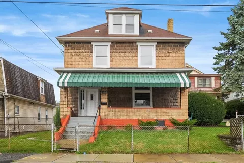 120 Rinne St, Pittsburgh, PA 15210