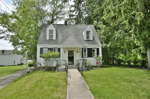 5631 Cross St, Pittsburgh, PA 15236