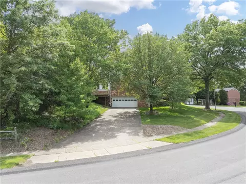 161 Penn Lear Dr, Monroeville, PA 15146 photo 38