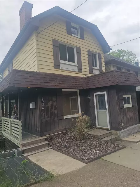 3834 East St, Pittsburgh, PA 15214