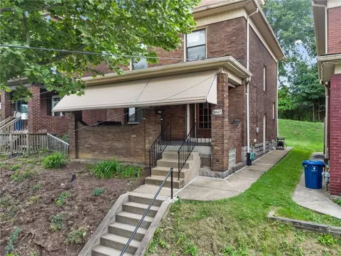 1442 Davis Ave, Pittsburgh, PA 15212