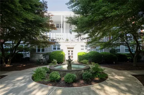 825 Morewood Ave #H1, Pittsburgh, PA 15213