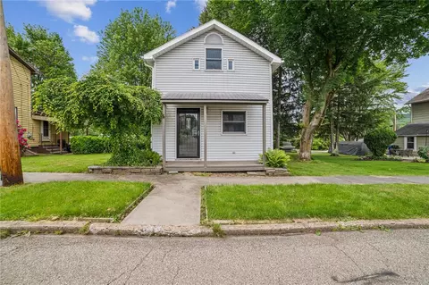 448 Liberty St, Harmony, PA 16037