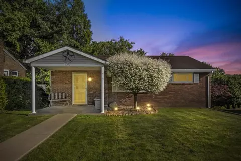 494 Crescent Boulevard Ext, Crescent, PA 15046