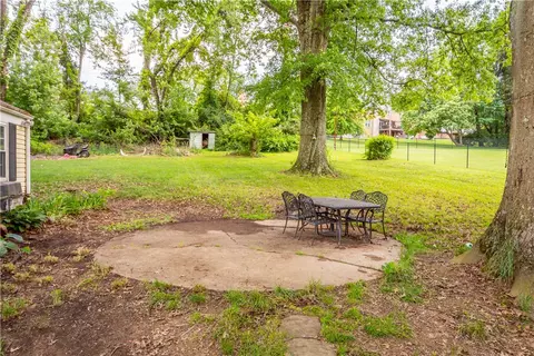 112 Johnston Rd, Upper Saint Clair, PA 15241 photo 21