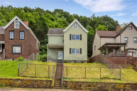253 Welsh Ave, Wilmerding, PA 15148