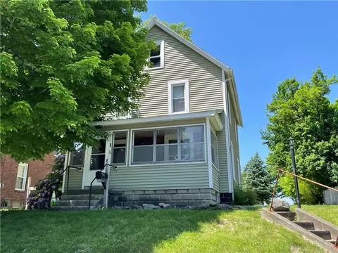 29 Alan, Greenville, PA 16125