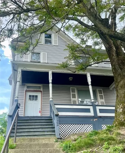 122 Zeigler Ave, Butler, PA 16001