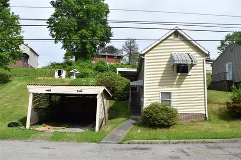 1134 Rostraver St, Monessen, PA 15062
