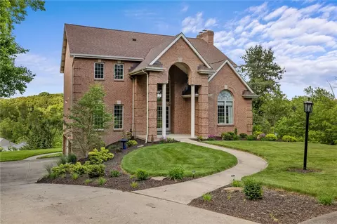 241 Guckert Ln, Wexford, PA 15090