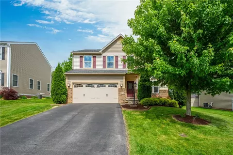 5018 Firwood Dr, Canonsburg, PA 15317