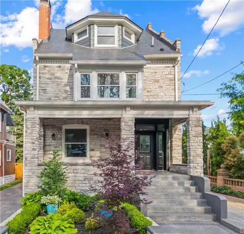 205 Virginia, Pittsburgh, PA 15215