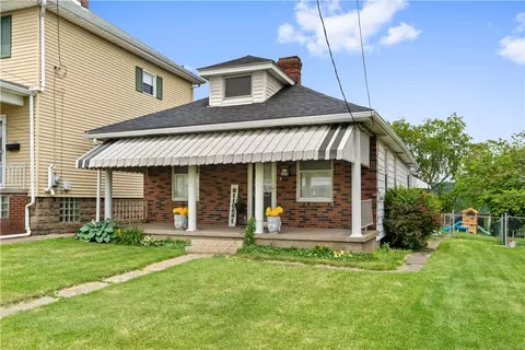 304 Oakland Ave, Charleroi, PA 15022