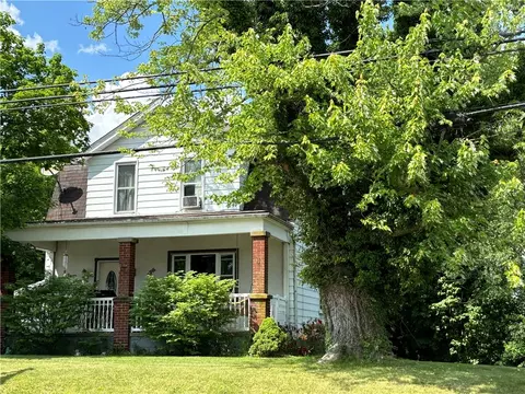 1696 Fourth St, Monongahela, PA 15063