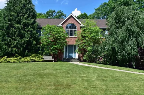 28 Dunraey Ct, Cheswick, PA 15024