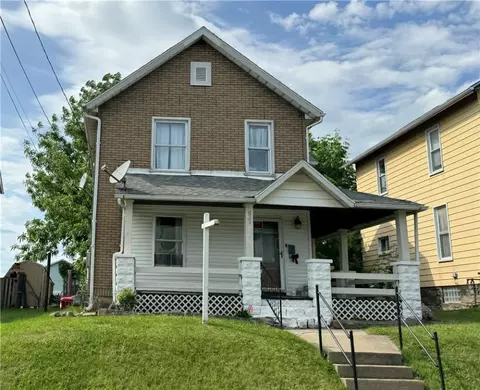 837 Lathrop St, New Castle, PA 16101