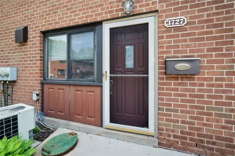 3727 Allendale Cir #BLDG 12, Pittsburgh, PA 15204
