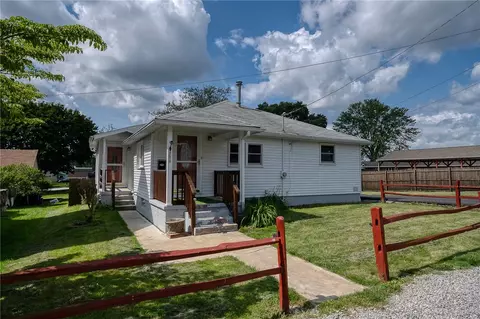 794 Mccoy Ave, Monaca, PA 15061