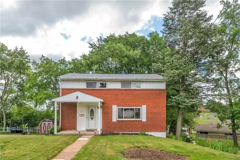 127 Viennese Dr, Pittsburgh, PA 15209