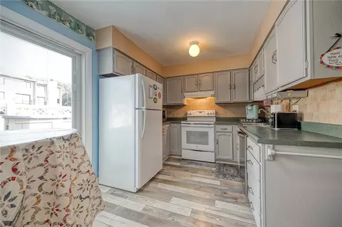 109 Georgetown Ln, Export, PA 15632 photo 10