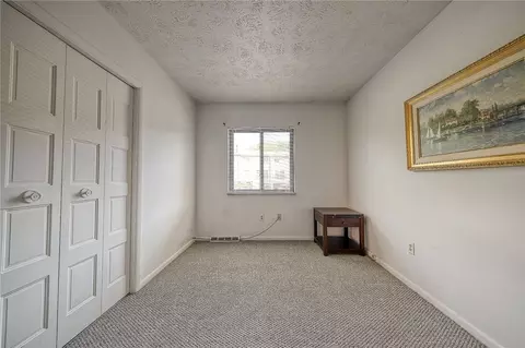 109 Georgetown Ln, Export, PA 15632 photo 22