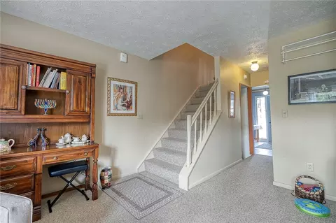 109 Georgetown Ln, Export, PA 15632 photo 15