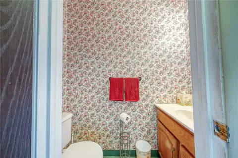 109 Georgetown Ln, Export, PA 15632 photo 16