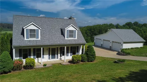 177 Gault School Rd, Connellsville, PA 15425