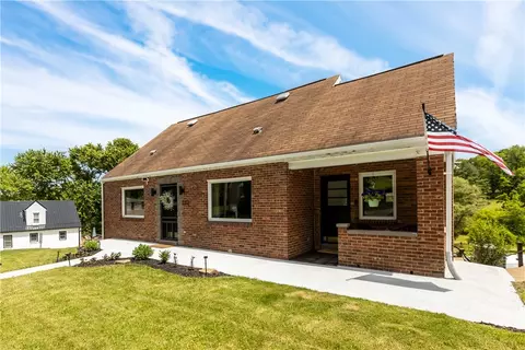 212 Fairview Rd, Midland, PA 15059