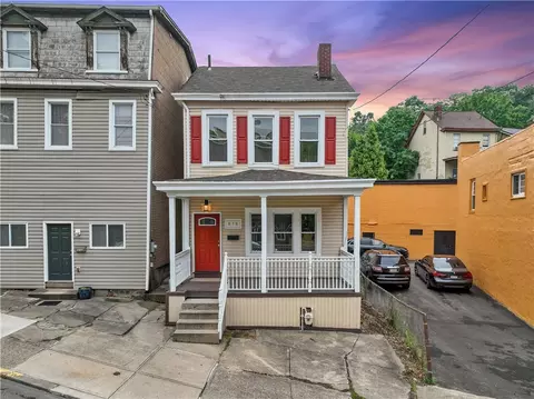 816 Chartiers Ave, Pittsburgh, PA 15220