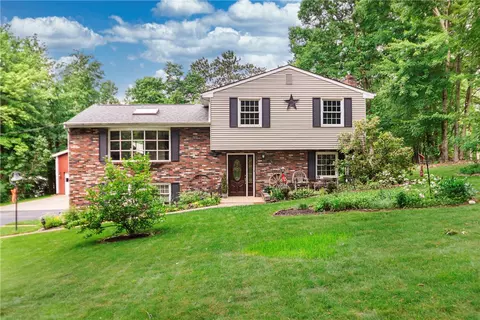 110 Lovi Rd, Baden, PA 15005
