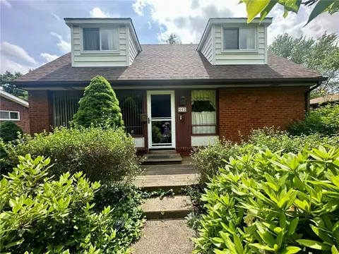 443 Valley View Dr, Monroeville, PA 15146