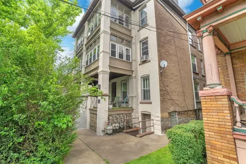 815 S Braddock Ave, Pittsburgh, PA 15221