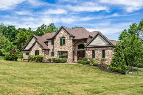 458 Conrad Dr, Mars, PA 16046 photo 5