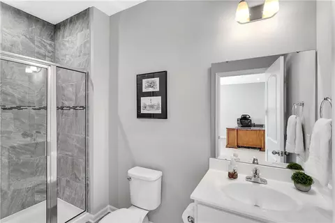 Bath - 107 Affinity Dr, Harmony, PA 16037 photo 6 of 7
