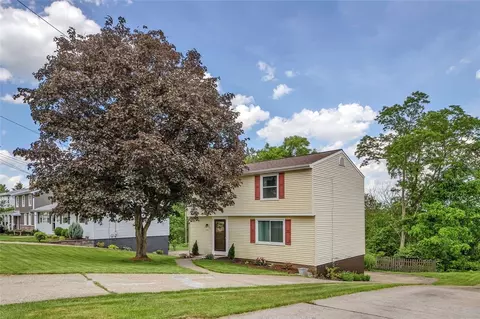 5008 Windover Dr, Pittsburgh, PA 15205