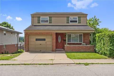 211 Locust St, Carnegie, PA 15106