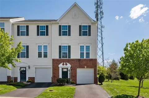 345 Sunrise Dr, Carnegie, PA 15106