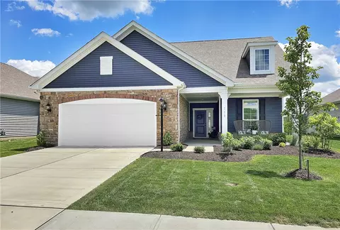 111 Palomino Ct, Washington, PA 15301