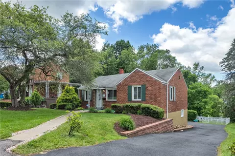 132 Rodilin, Pittsburgh, PA 15235