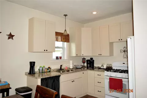 Kitchen - 119 Yoder Ave, Mount Pleasant, PA 15666 photo 1 of 2