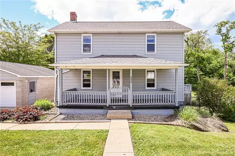 230 Reynolds St, Hutchinson, PA 15640